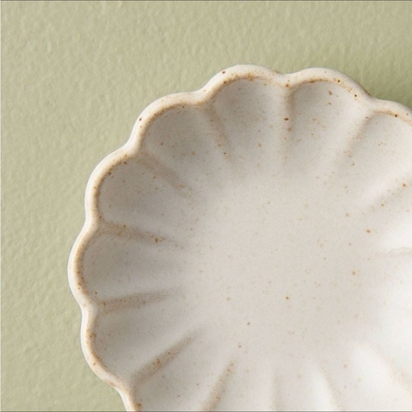 Fluted Ceramic Trinket/Ring Dish Vintage Cream - Hearth & Hand™ with Magnolia - Picture 3 of 6